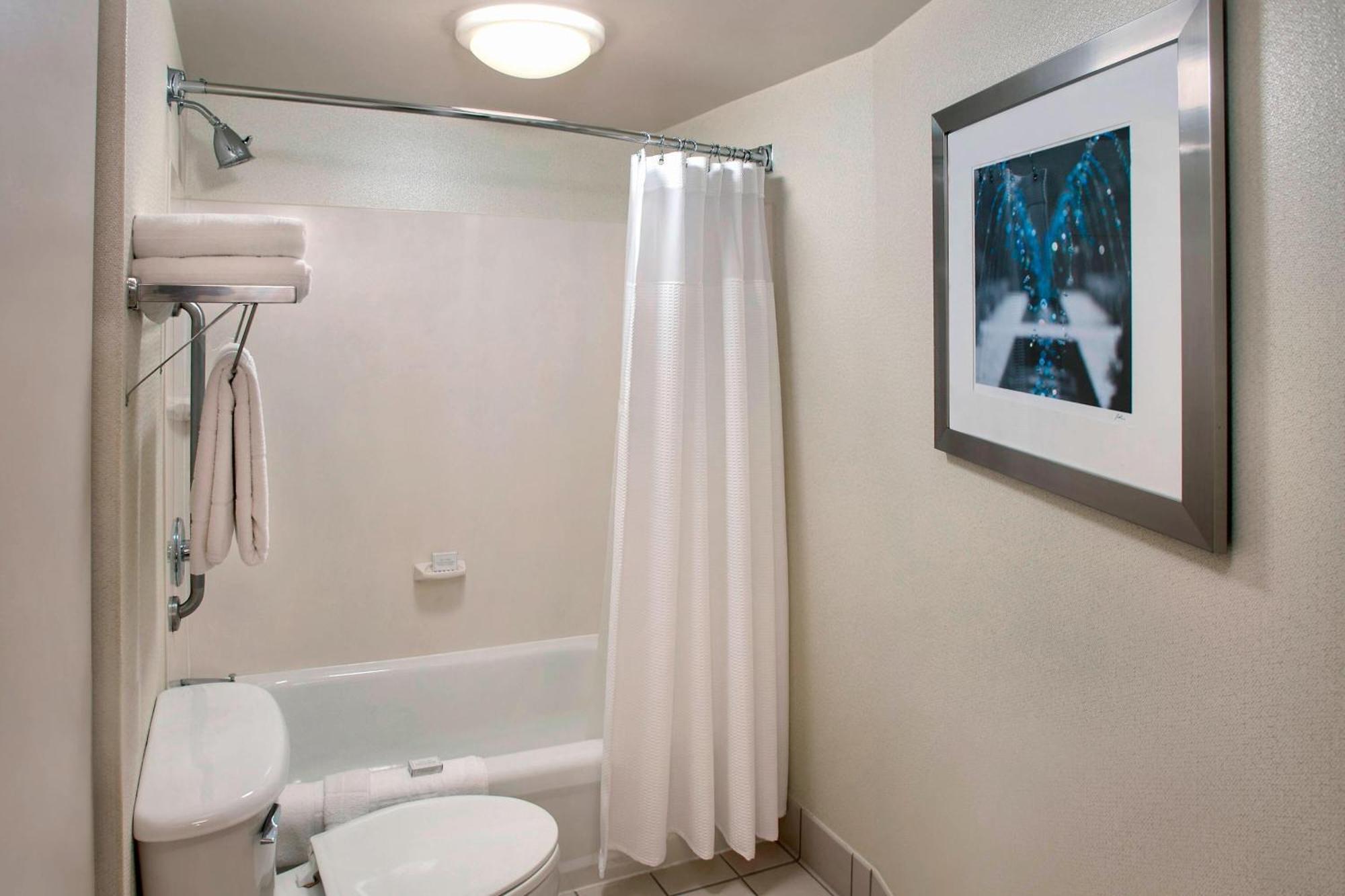 Springhill Suites By Marriott Philadelphia Willow Grove Eksteriør bilde