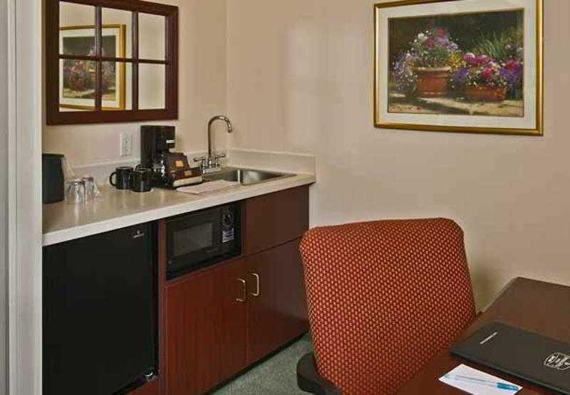 Springhill Suites By Marriott Philadelphia Willow Grove Rom bilde